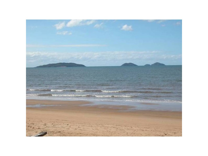 Mission Beach QLD 4852
