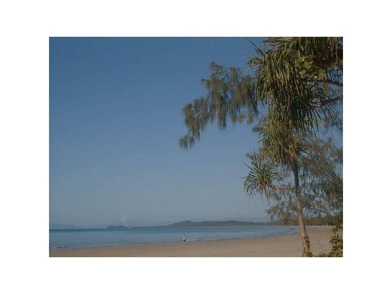 64 Porter Promenade, Mission Beach QLD 4852
