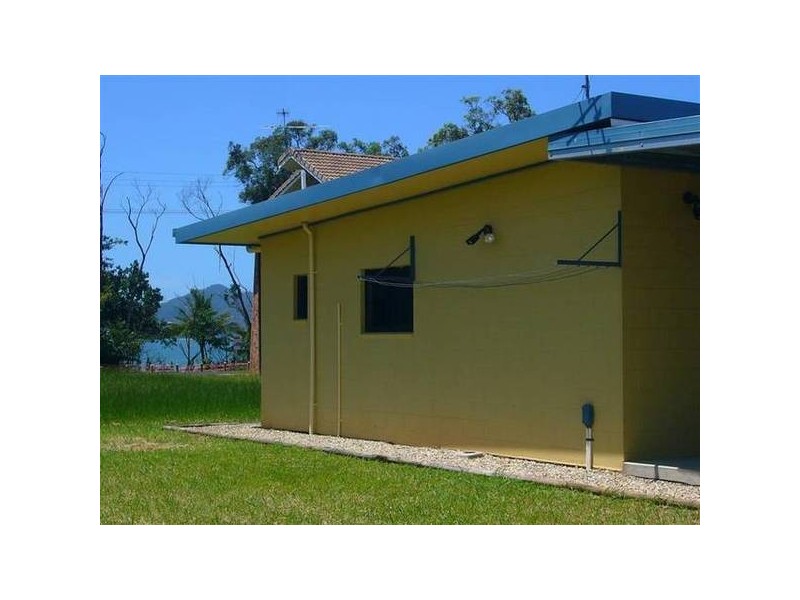 Mission Beach QLD 4852