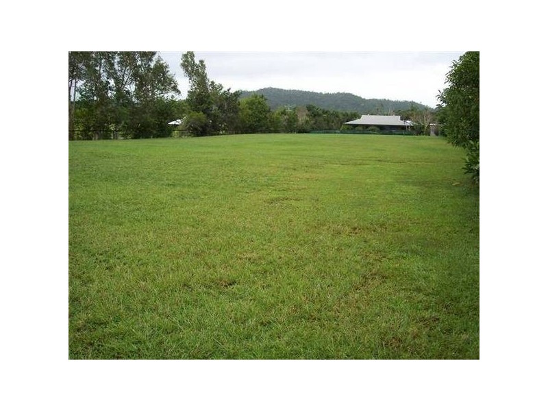 Mission Beach QLD 4852