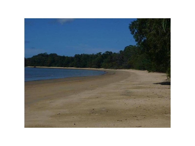 Mission Beach QLD 4852