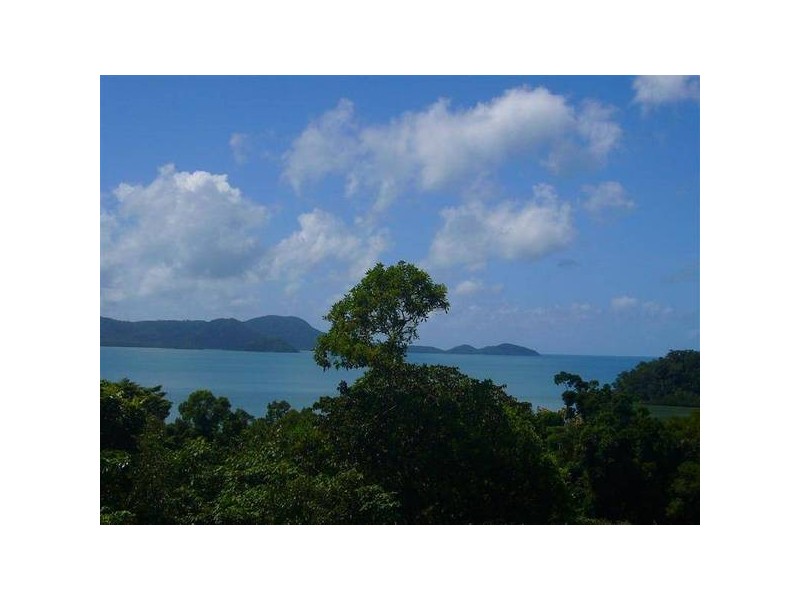 Mission Beach QLD 4852