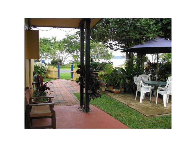 27 Banfield Parade, Wongaling Beach QLD 4852
