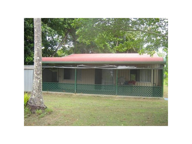 Mission Beach QLD 4852