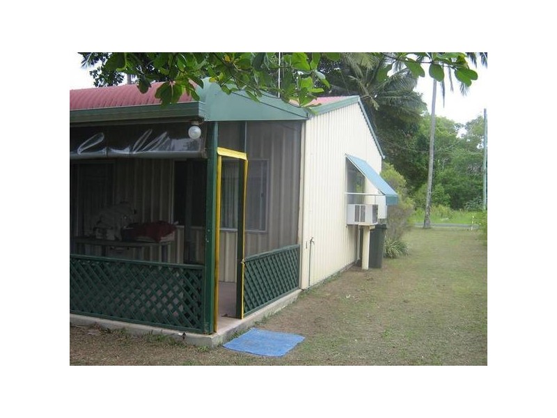 Mission Beach QLD 4852