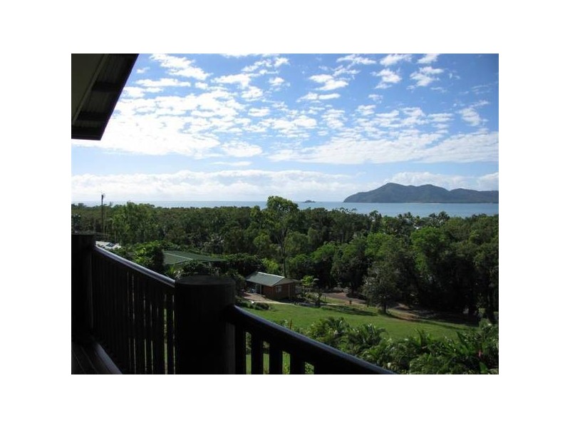 Mission Beach QLD 4852