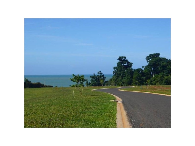 Mission Beach QLD 4852