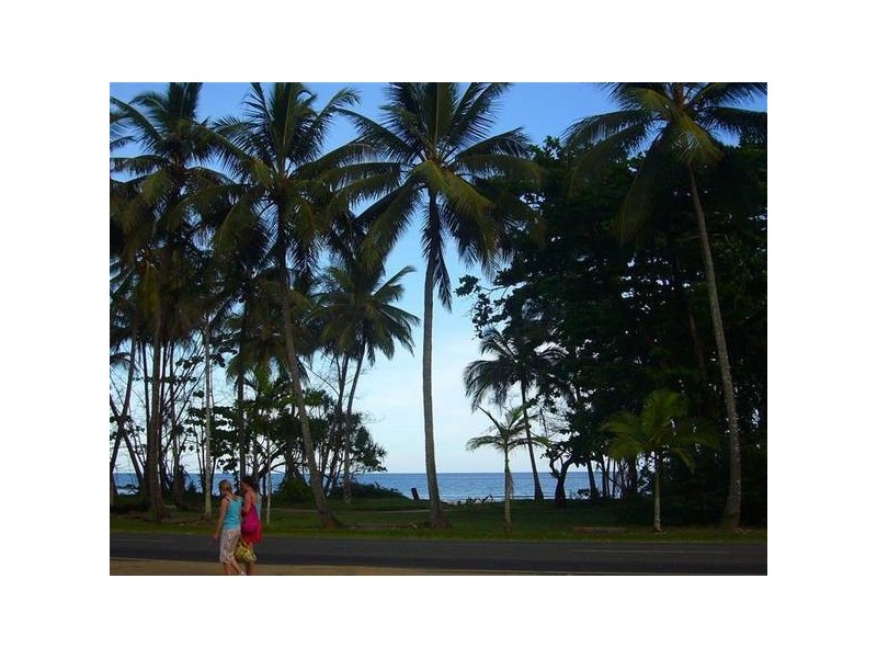 Mission Beach QLD 4852