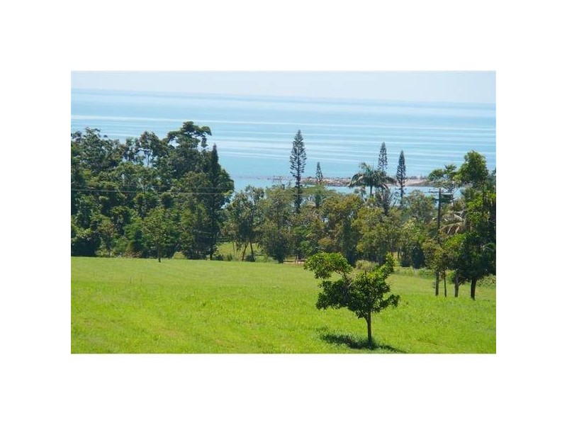 Mission Beach QLD 4852