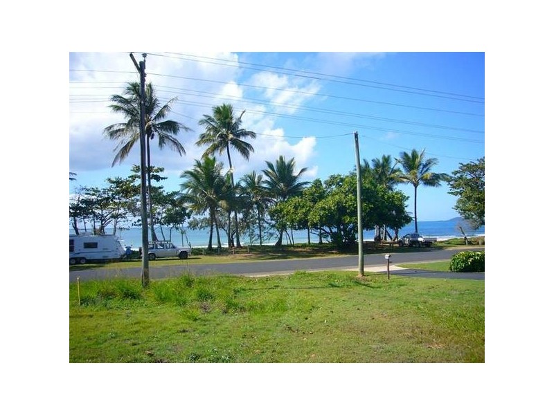 Mission Beach QLD 4852