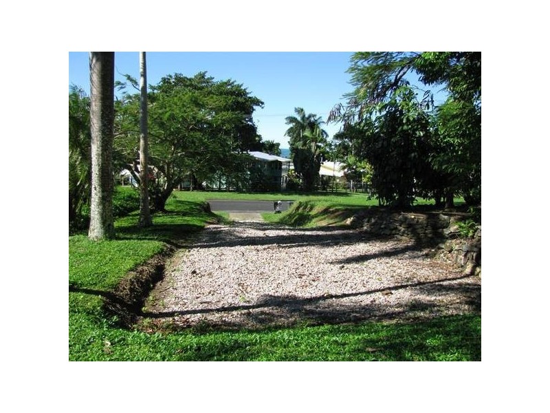 Mission Beach QLD 4852