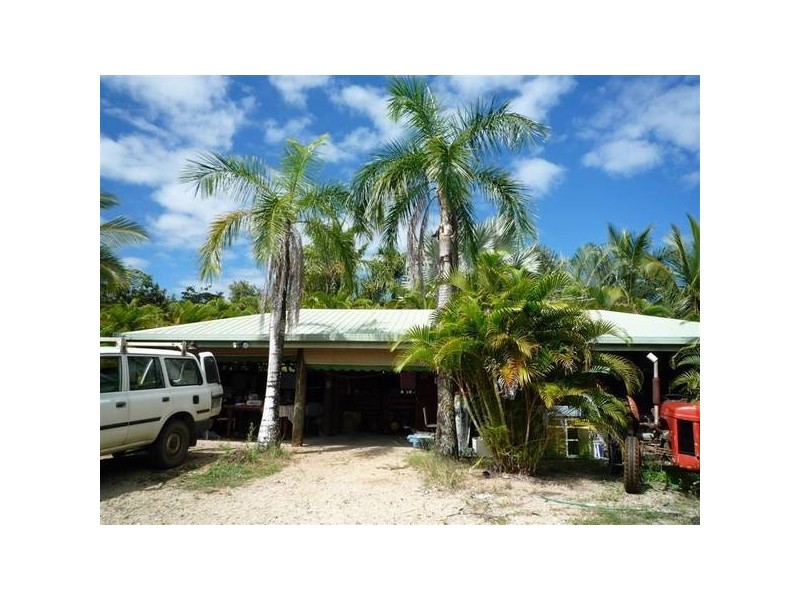 Kurrimine Beach QLD 4871
