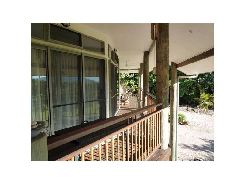 Mission Beach QLD 4852