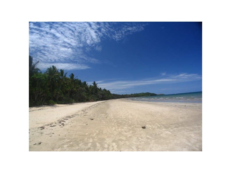 Mission Beach QLD 4852
