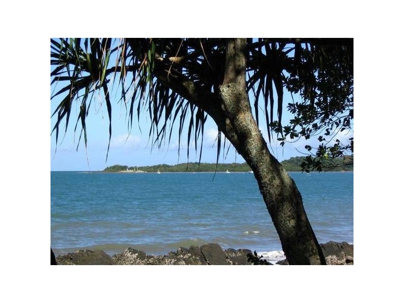 Mission Beach QLD 4852