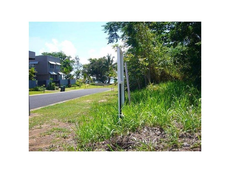 Mission Beach QLD 4852
