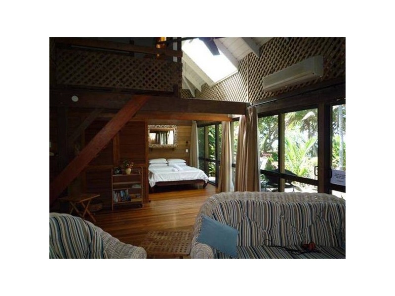 Mission Beach QLD 4852