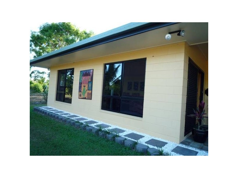 Mission Beach QLD 4852