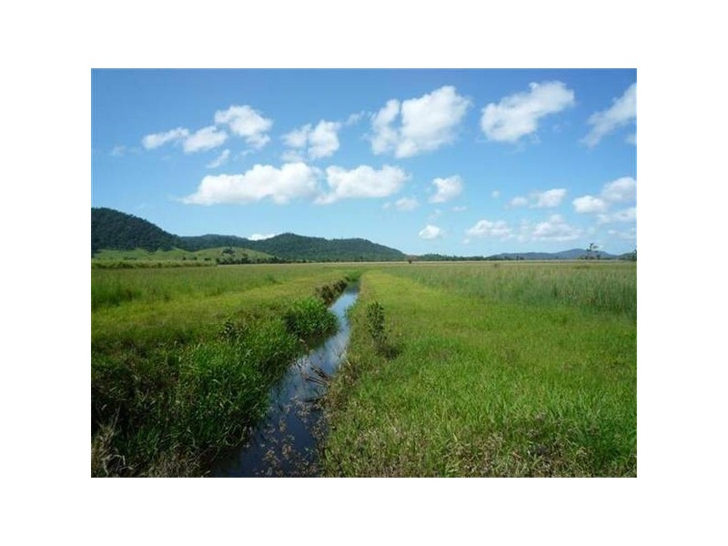 Mission Beach QLD 4852