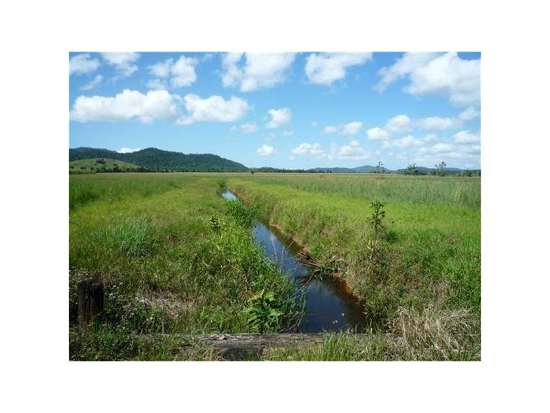 Mission Beach QLD 4852