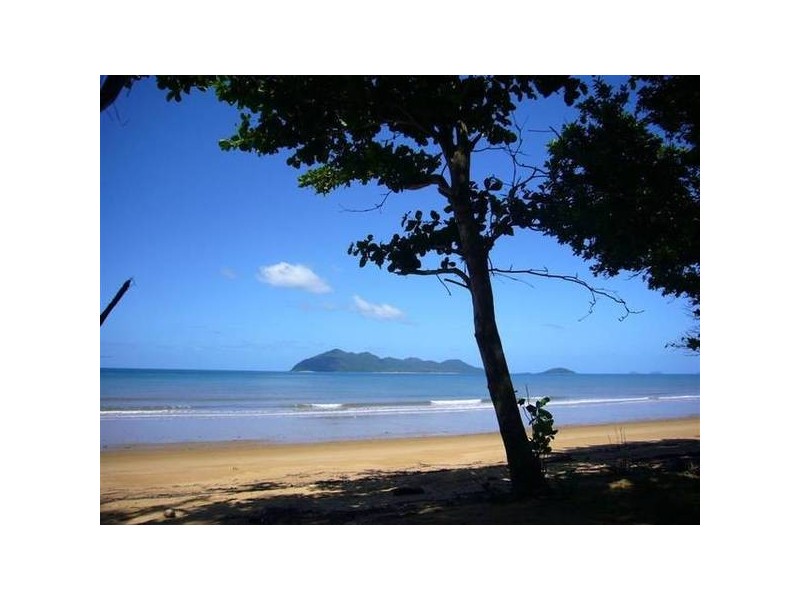 Mission Beach QLD 4852