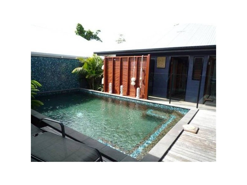 Mission Beach QLD 4852