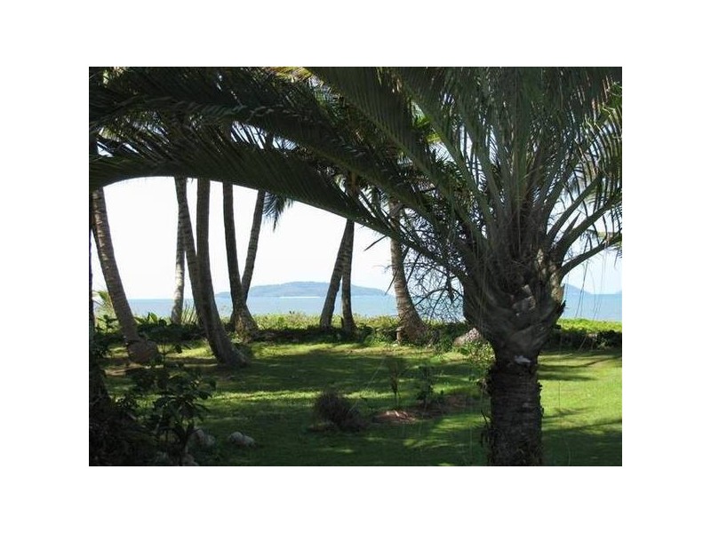 Mission Beach QLD 4852