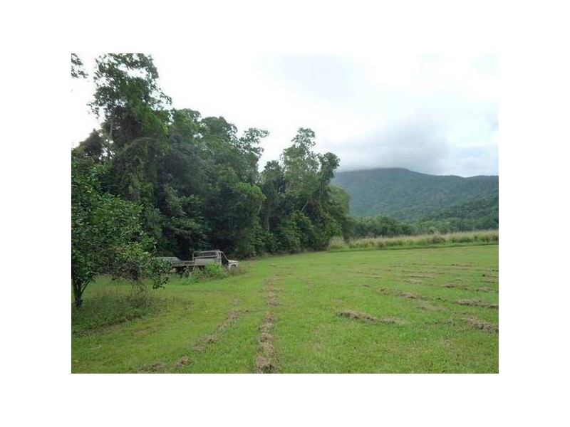 Mission Beach QLD 4852