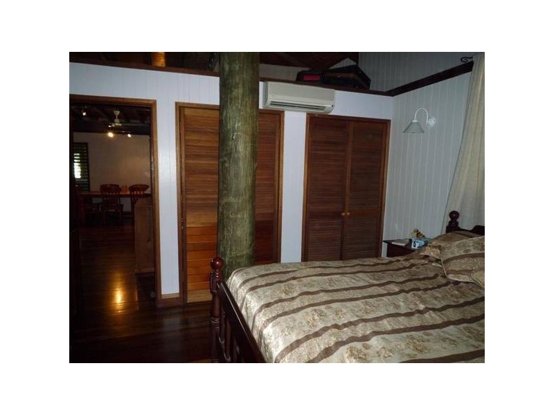 Mission Beach QLD 4852