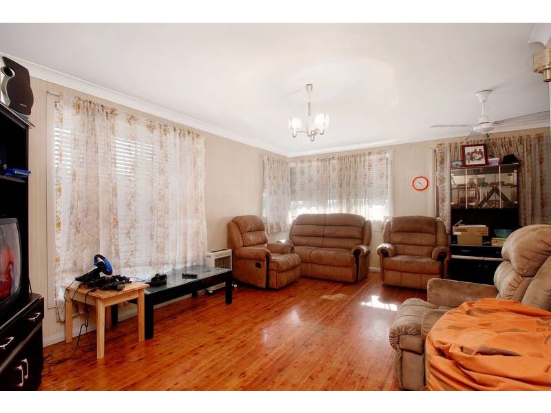 4 Gibbon Road, Winston Hills NSW 2153