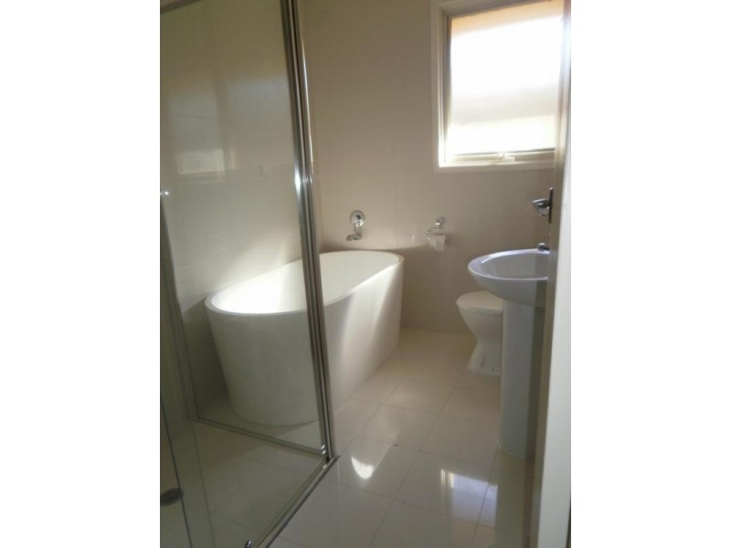 375 OLD WINDSOR ROAD (on the service road), Winston Hills NSW 2153