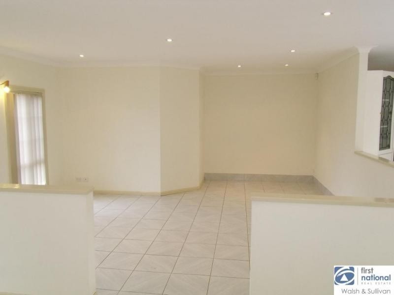 14 Thompson Crescent, Glenwood NSW 2768