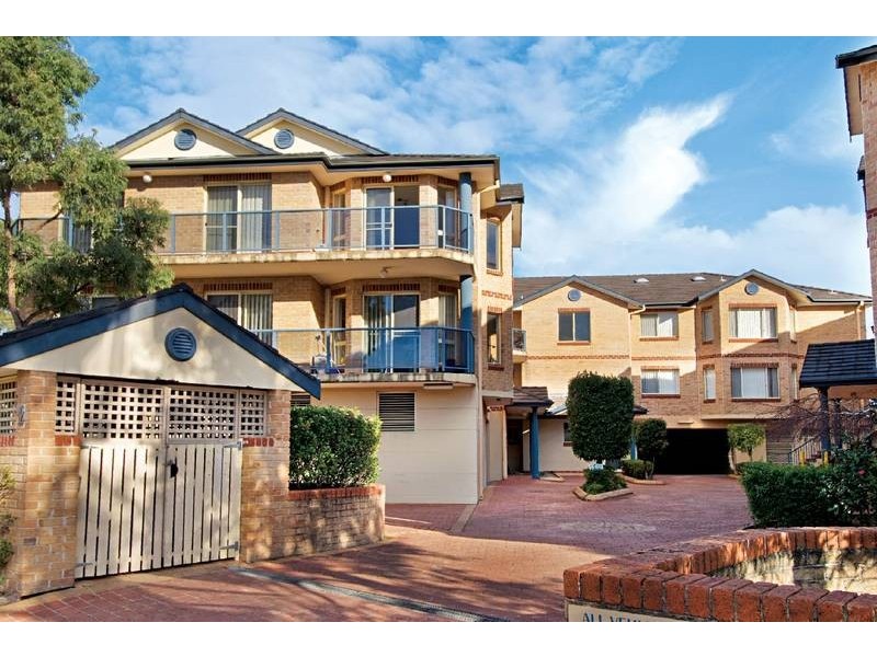 6/2 Railway Street, Baulkham Hills NSW 2153