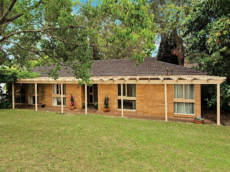 19 Woodhill Street, Castle Hill NSW 2154