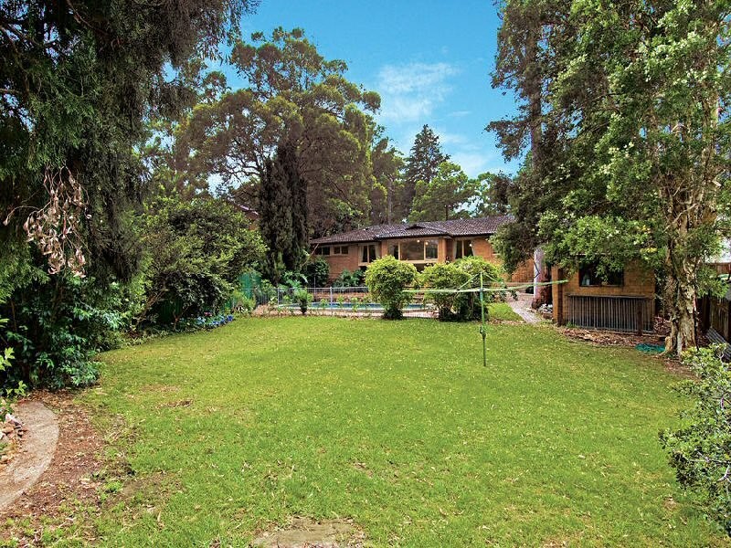 19 Woodhill Street, Castle Hill NSW 2154