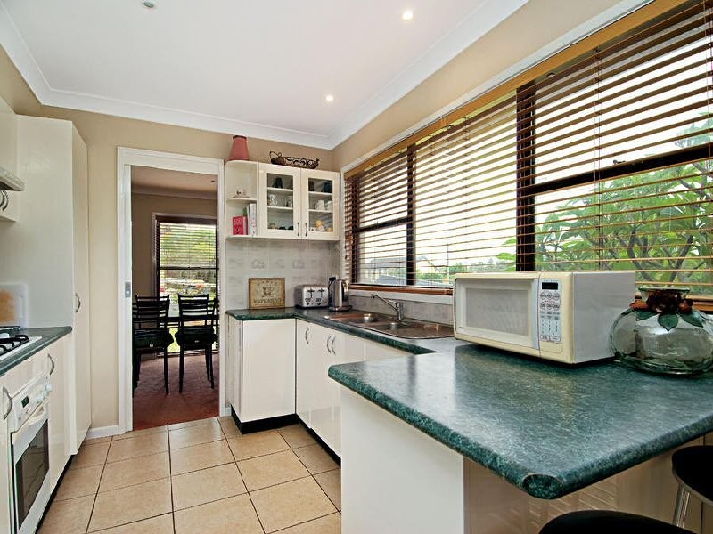 11 Ixion Street, Winston Hills NSW 2153