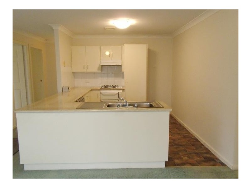 2 Lachlan Drive, Winston Hills NSW 2153