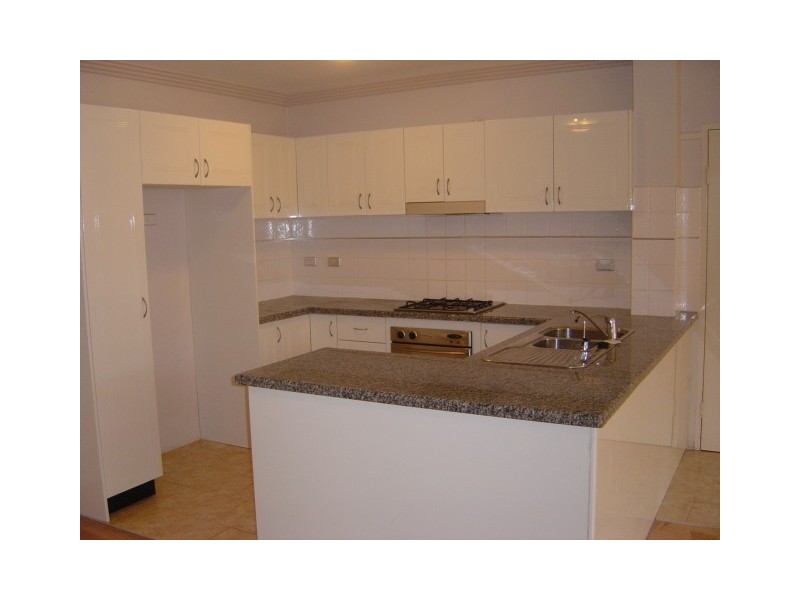 3/392-402 Windsor Road, Baulkham Hills NSW 2153