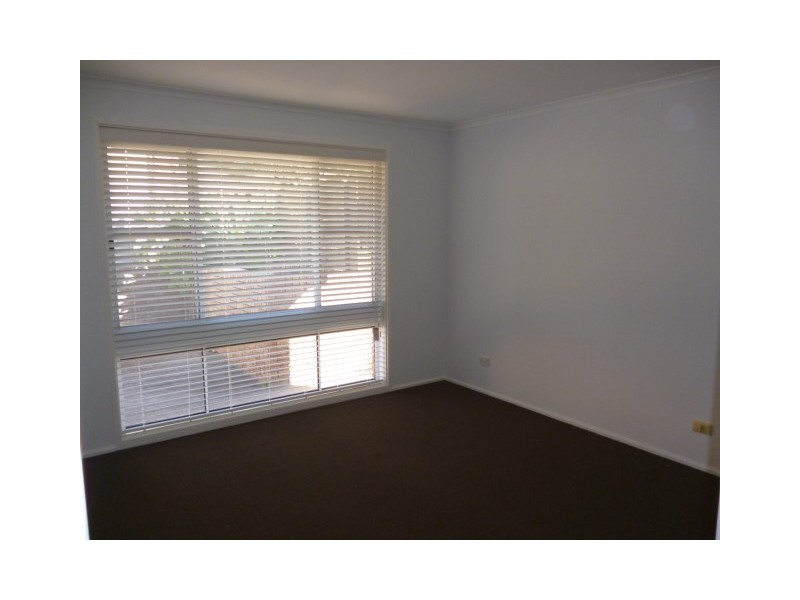 8/10-12 Kenneth Avenue, Baulkham Hills NSW 2153