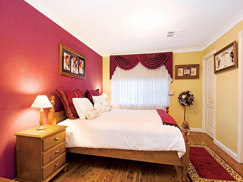 42 Grasmere Ave, Northmead NSW 2152