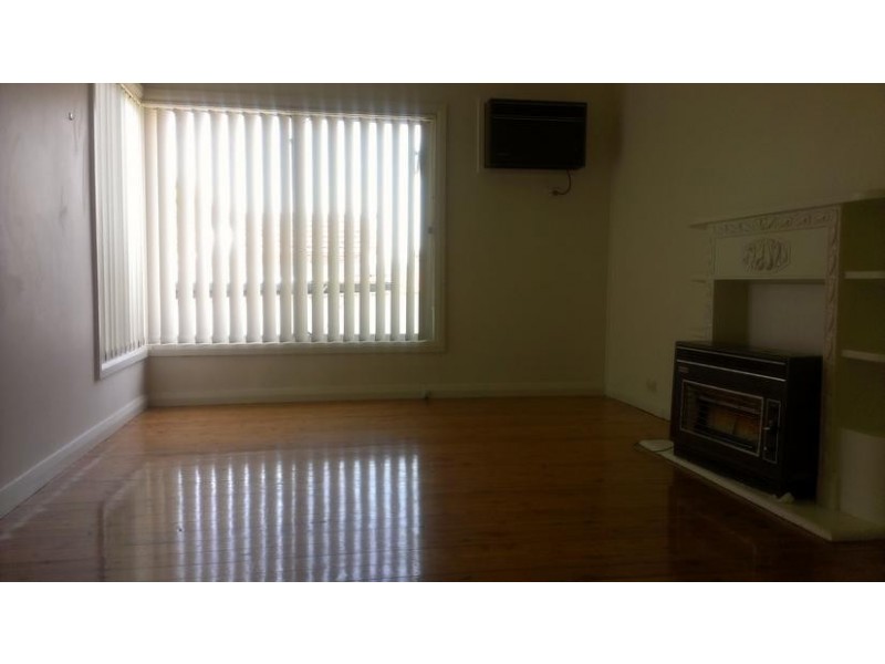 19 Burlington Street, Northmead NSW 2152