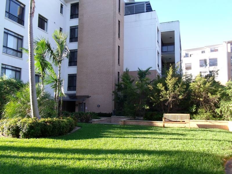 Castle Hill NSW 2154