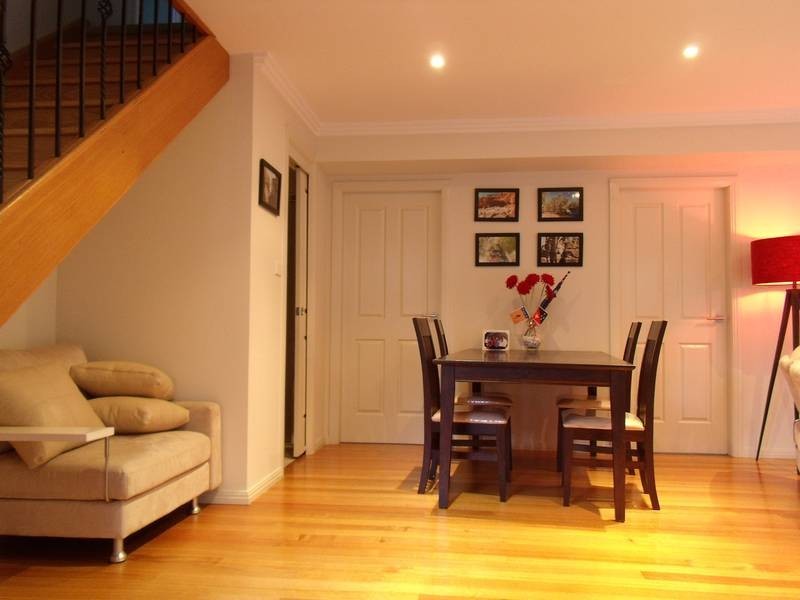 2/25 Campbell Street, Northmead NSW 2152