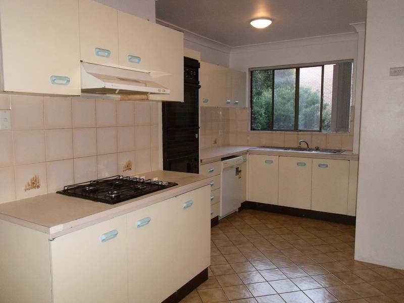 13/18-20 Central Avenue, Westmead NSW 2145