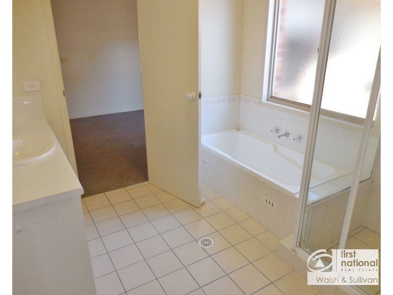 9 Emma Grove, Glenwood NSW 2768