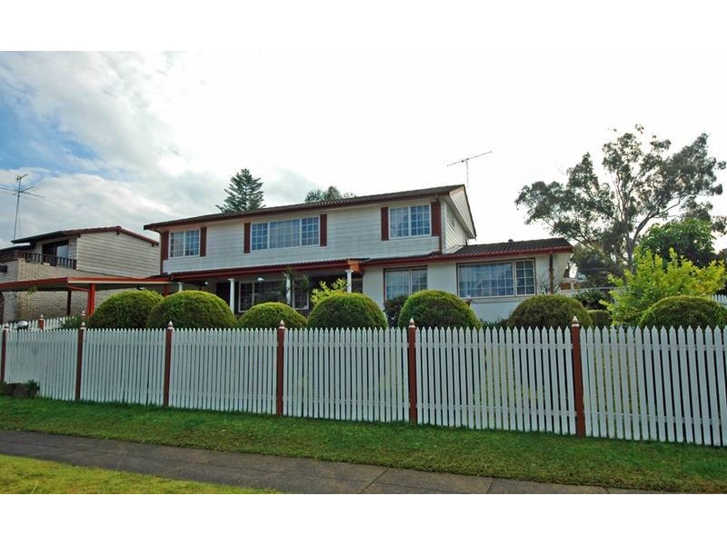 18 Caroline Chisholm Drive, Winston Hills NSW 2153