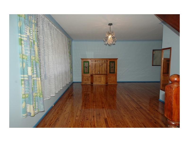 18 Caroline Chisholm Drive, Winston Hills NSW 2153