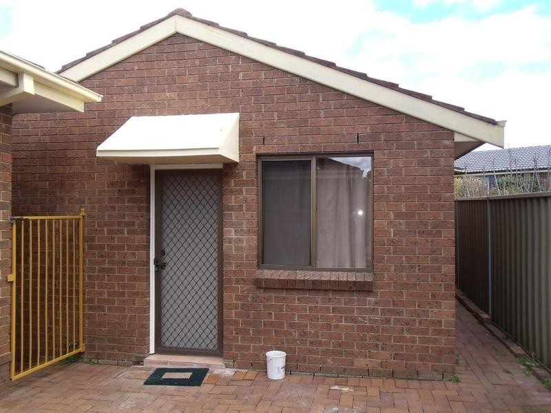 Flat @/61 Cropley Drive, Baulkham Hills NSW 2153