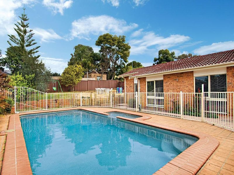 8 Astoria Park Road, Baulkham Hills NSW 2153