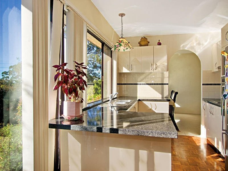 13 Oakes Road, Winston Hills NSW 2153